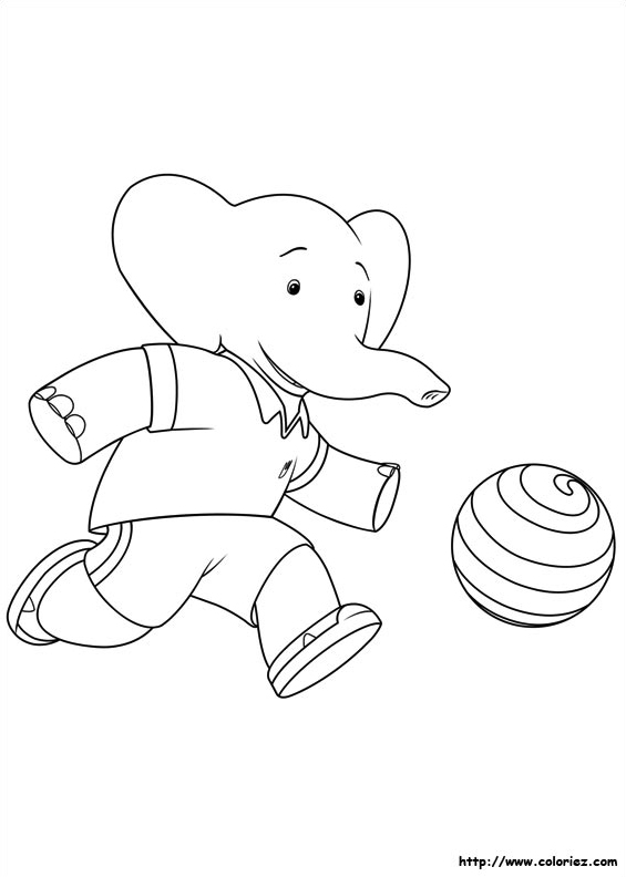Badou joue au foot