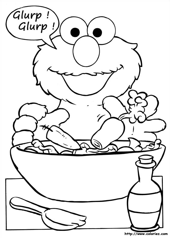 Bébé Elmo passe à  table