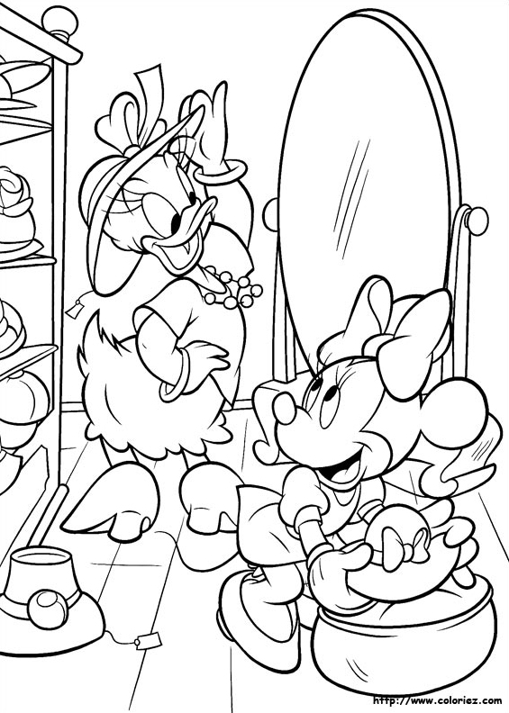 Daisy et les chapeaux