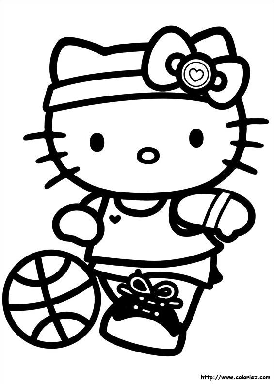 Hello Kitty joue au ballon