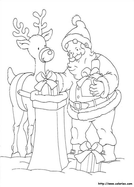 Les cadeaux dans la cheminée
