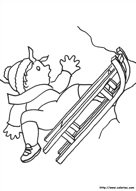 Mimi fait de la luge.