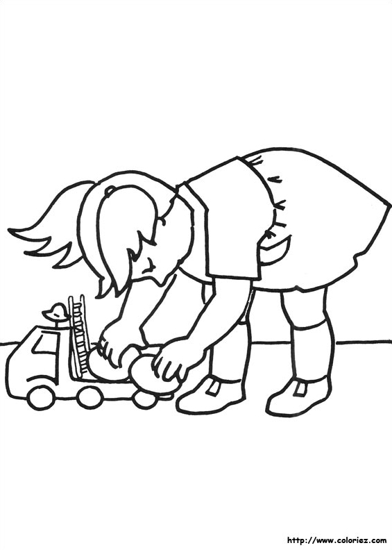 Mimi joue aux pompiers