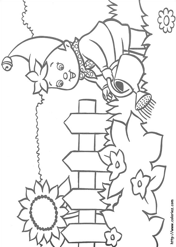 Oui-Oui arrose ses fleurs