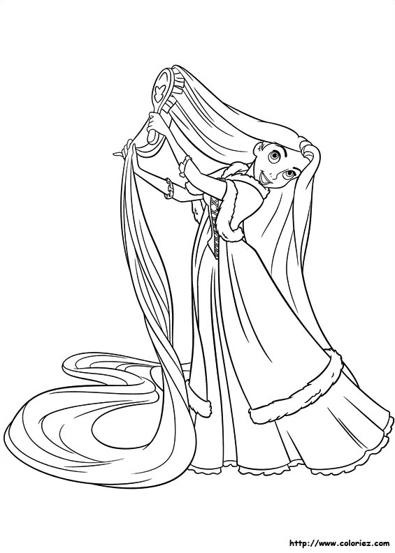 Raiponce se brosse les cheveux